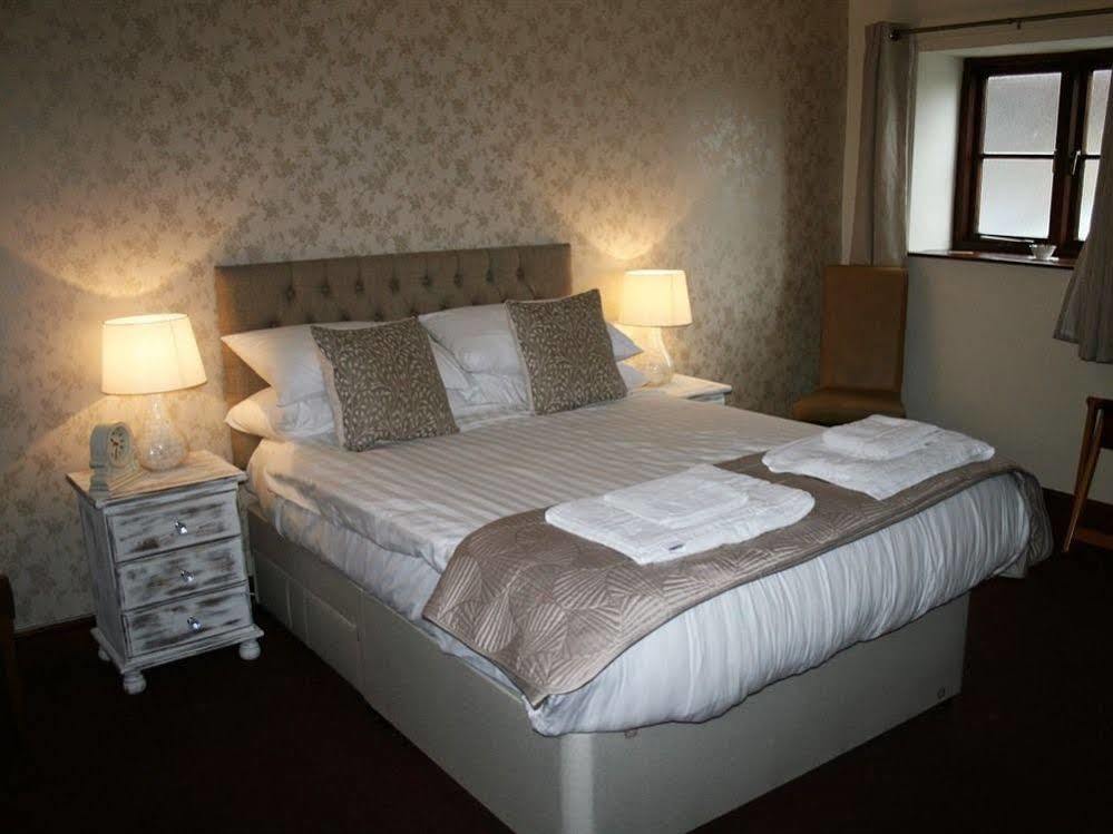 The Talbot Inn Much Wenlock Ngoại thất bức ảnh