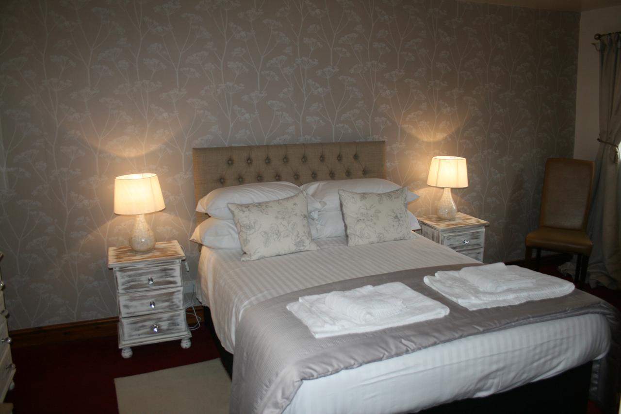 The Talbot Inn Much Wenlock Ngoại thất bức ảnh