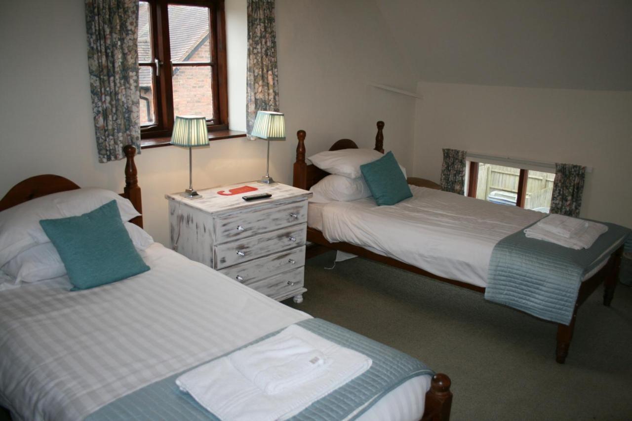 The Talbot Inn Much Wenlock Ngoại thất bức ảnh