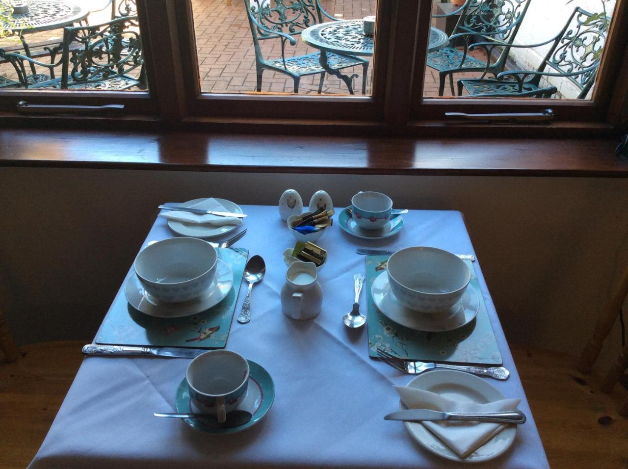 The Talbot Inn Much Wenlock Ngoại thất bức ảnh